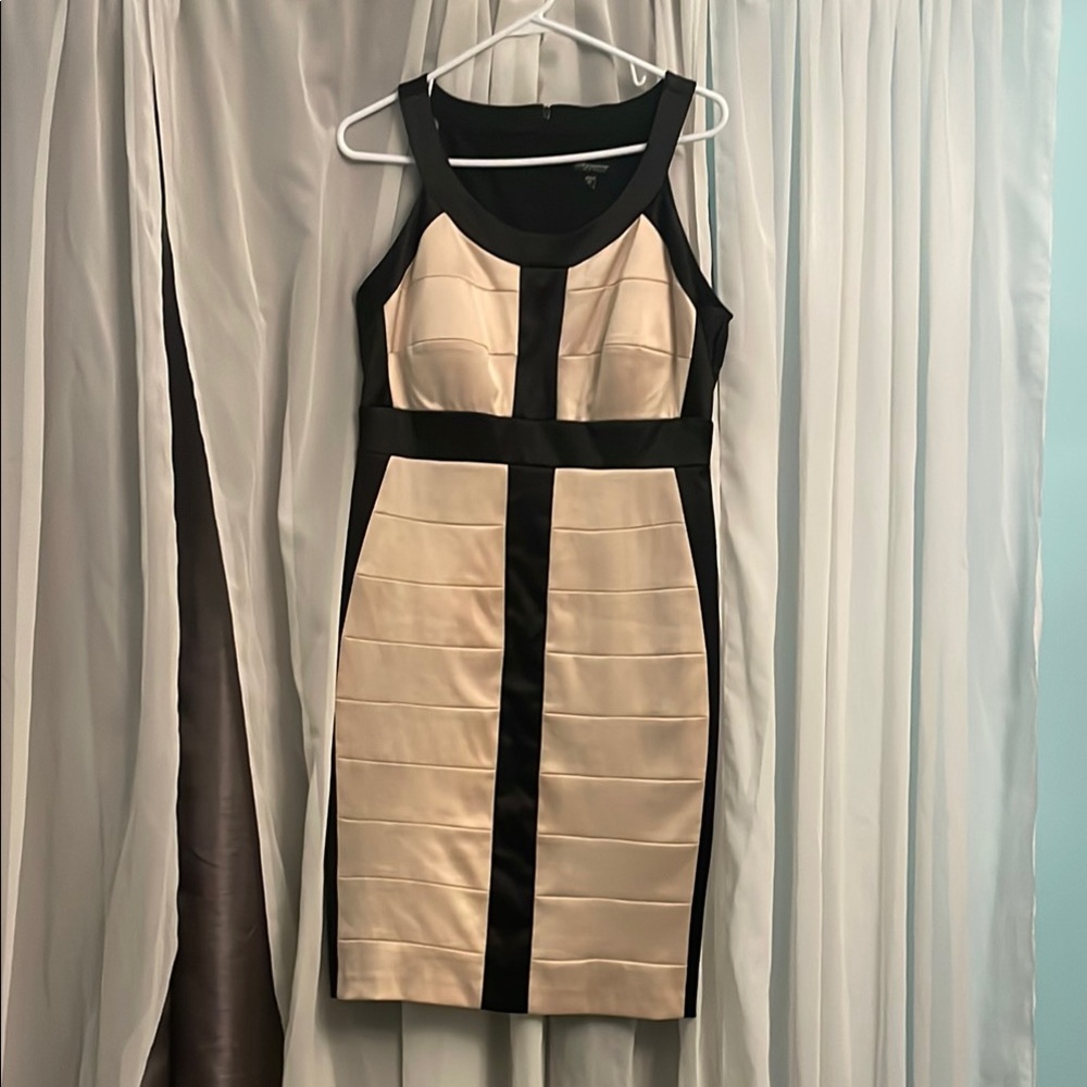 Signature Cream and Black Sleeveless Cocktail Dress